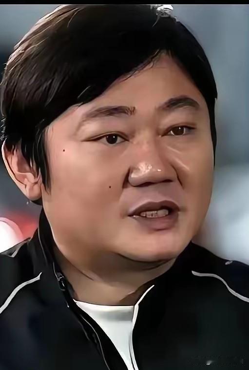香港张雪机车总代理的老板都快愁哭了！自从瓦伦丁拿下第五个冠军后，门店人气直接爆棚