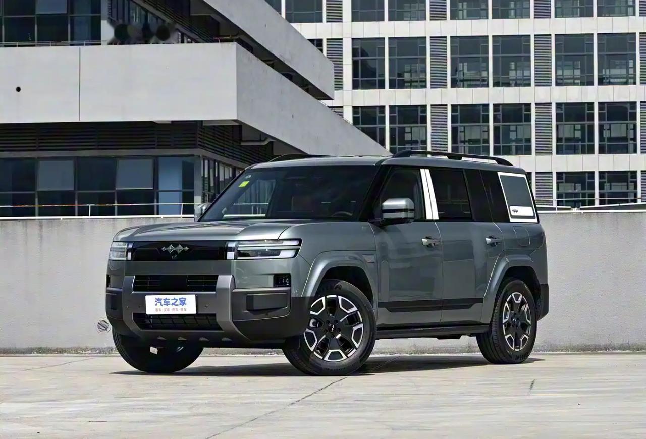 2025款方程豹钛7冬季续航及相关性能实测

2025款方程豹钛7为插电混动中大