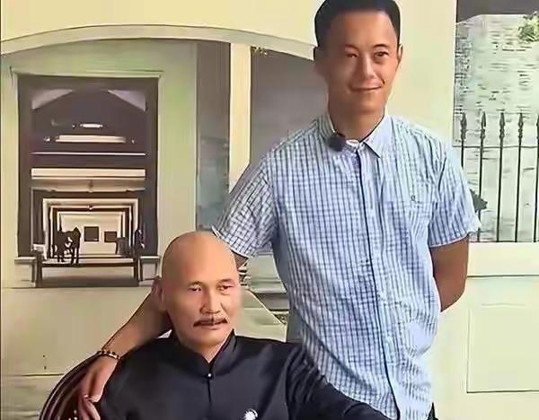 蒋家第四代又出大瓜了！蒋经国孙辈蒋友青公开放话：“我不认识蒋万安”，这话直接把蒋