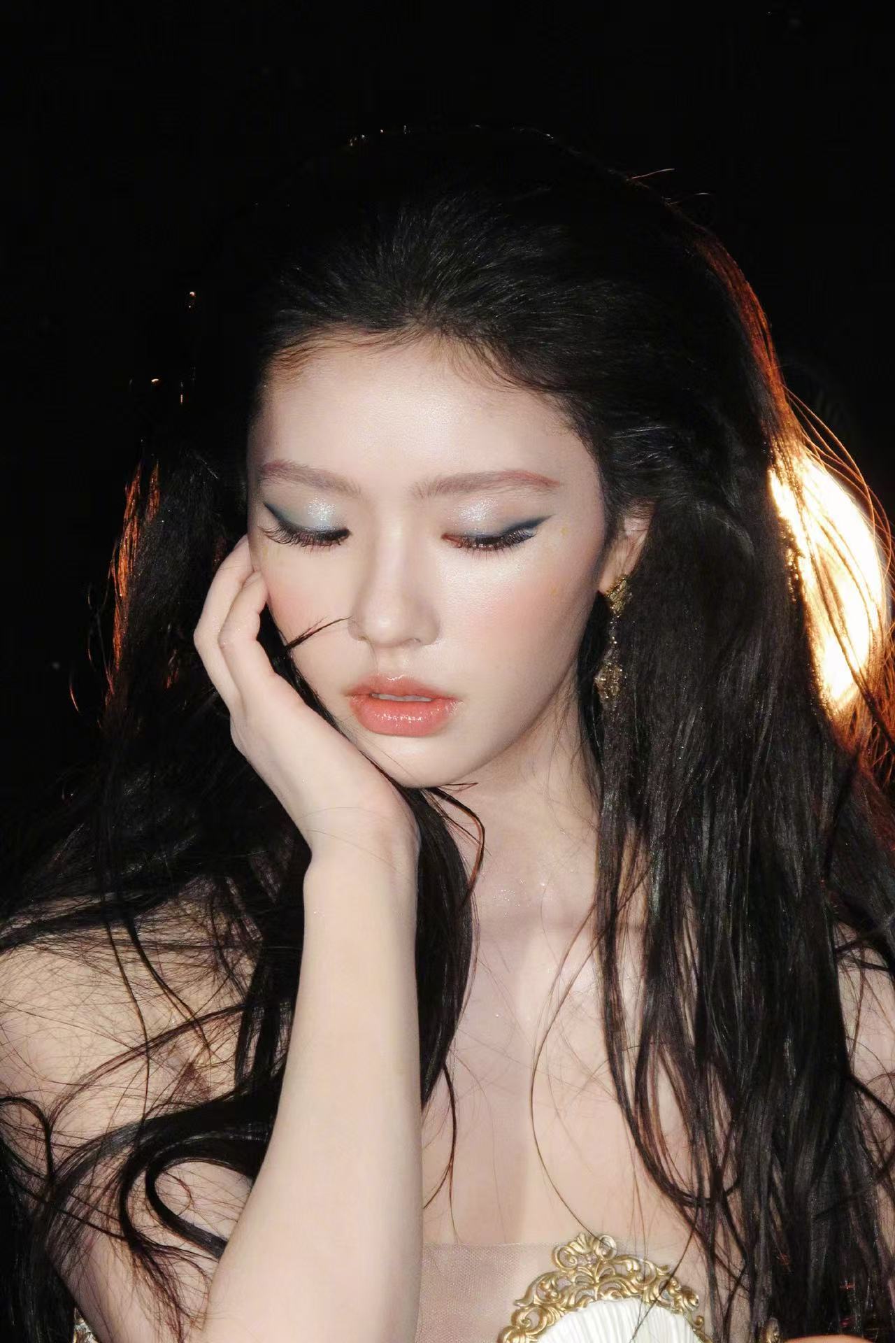 三十岁林允状态 完全就像20岁的少女一样，没有想到三十岁林允状态能够这么好~满脸