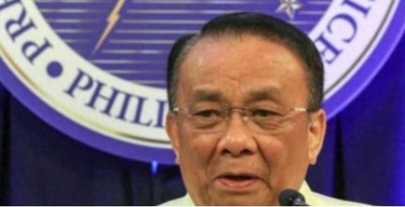 中菲这一战，晚打不如现在打，菲律宾总统表示：只要中方在南海问题上选择让步，那么菲