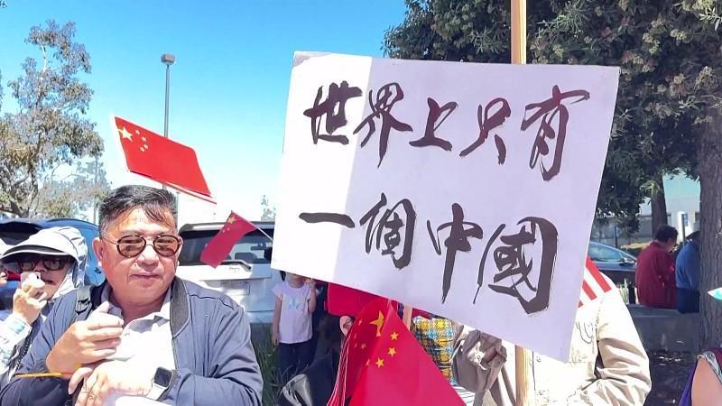 几百年前这帮放异族进关，差点让汉族復灭，百年前又出卖祖国，让鬼子糟蹋了十几年大好
