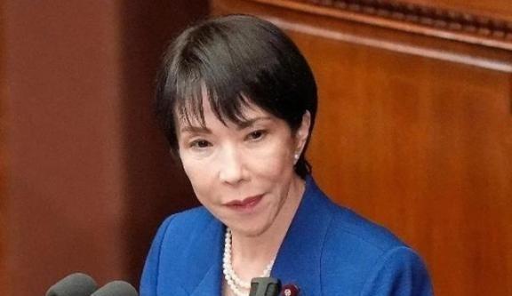 台湾地区评论员郭正亮曾说，朝鲜动不动就向日本方向扔导弹，可日本从来都不敢说朝鲜有