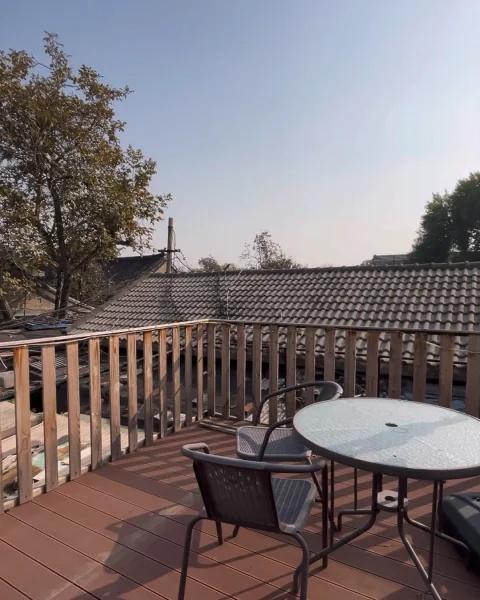 什刹海 前鼓楼苑
你们要的一镜到底 还有更多布置更新 期待你们的软装设计灵感 装