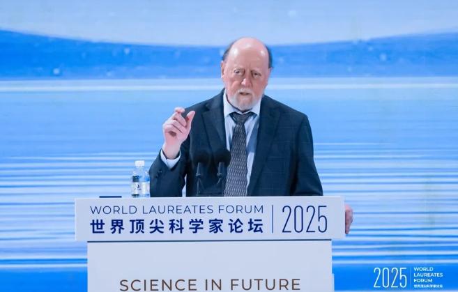 图灵奖得主杰克·唐加拉提到一个有趣的现象：全球超算500强榜单上已经看不到中国超