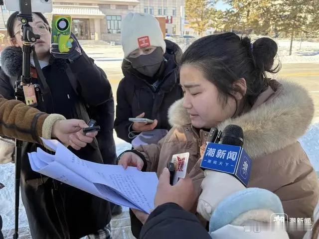 毒爹无期，恶三死刑！
满洲里3岁女童田田被生父及其女友虐待致死一案12月6号判了