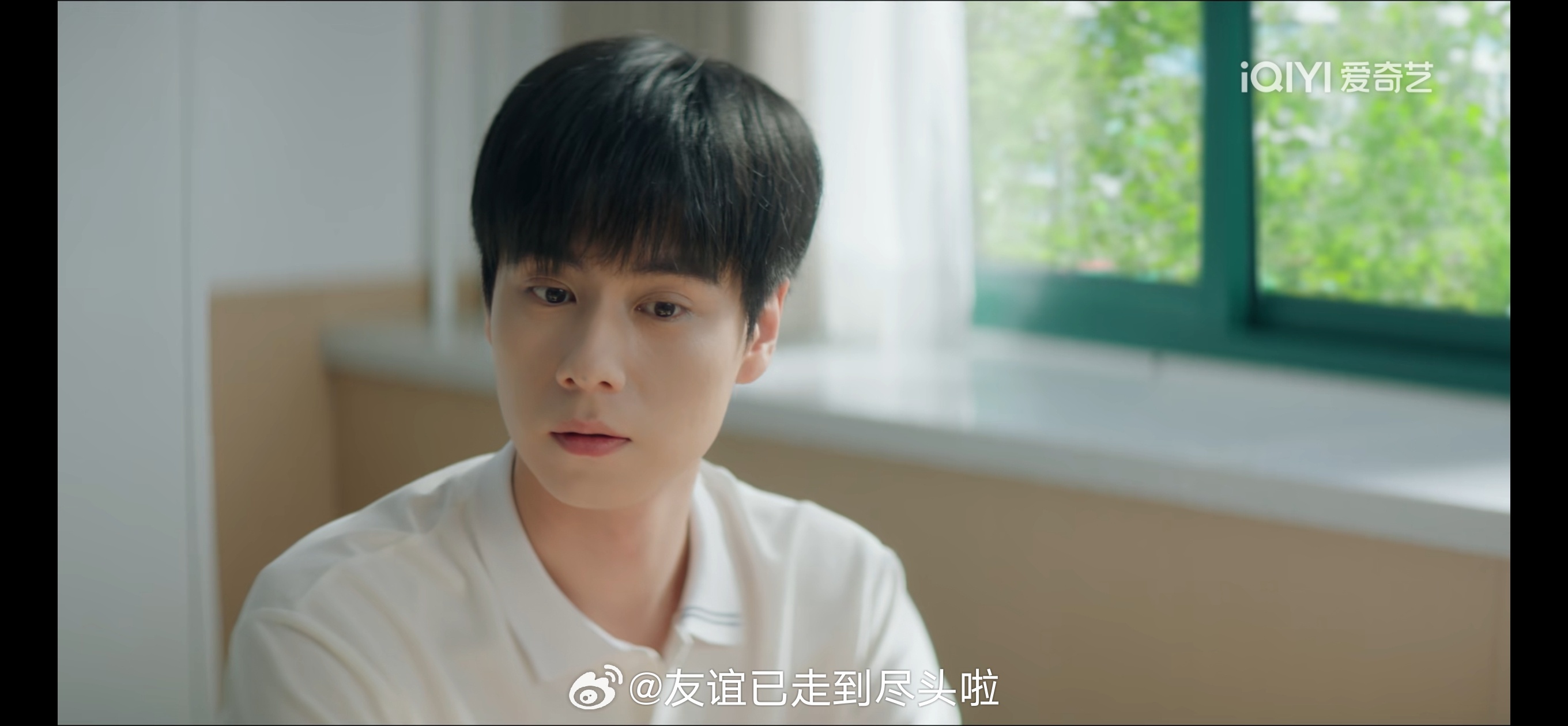 胡一天赖伟明《天才女友》剧中截图很难相信现偶男主会是这种水平天才女友 天才女友热
