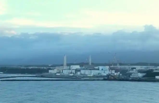 东京电力公司，把排污阀拧开了。就在4月2号上午11点半，7800吨福岛核污水，正