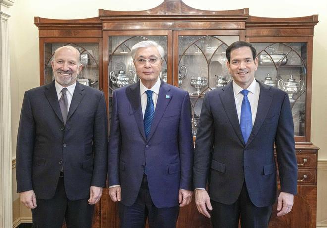 特朗普将魔爪伸向中亚，这一邻国悄悄签这一协议。路透社：美方拉拢意在牵制中俄

在