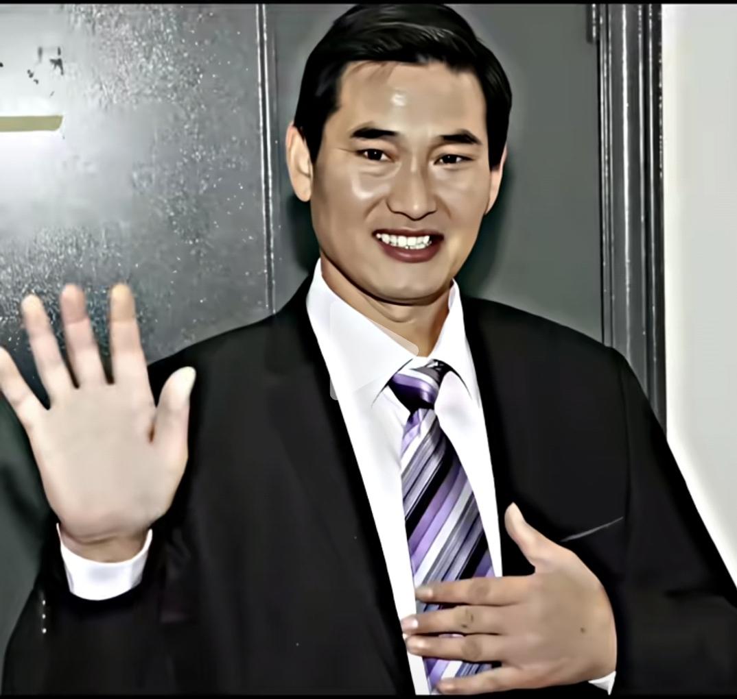 这段时间大衣哥出镜率超级高！但是随之也出现了许多“朱之文梗”：“现金王梗”、“南