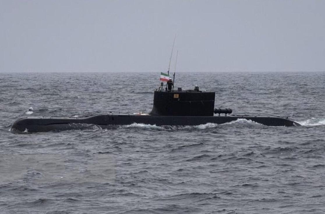 最新消息——伊朗潜艇“法特赫”号和“加迪尔”号已开始向霍尔木兹海峡附近的波斯湾移