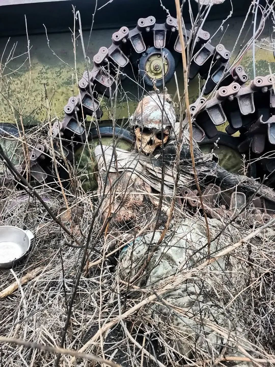 从人类获得武器的那一刻起，战争的齿轮就不会停止