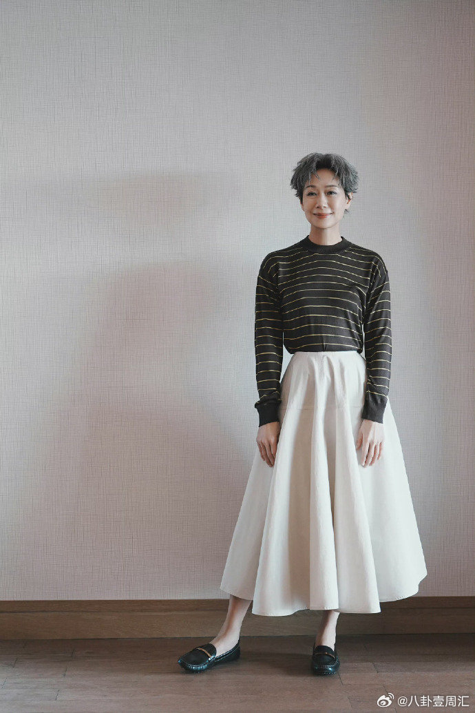 叶童也在看浪姐7直播温柔又有力量！叶童说看得热血沸腾，狠狠共情到了叶童说浪姐初舞