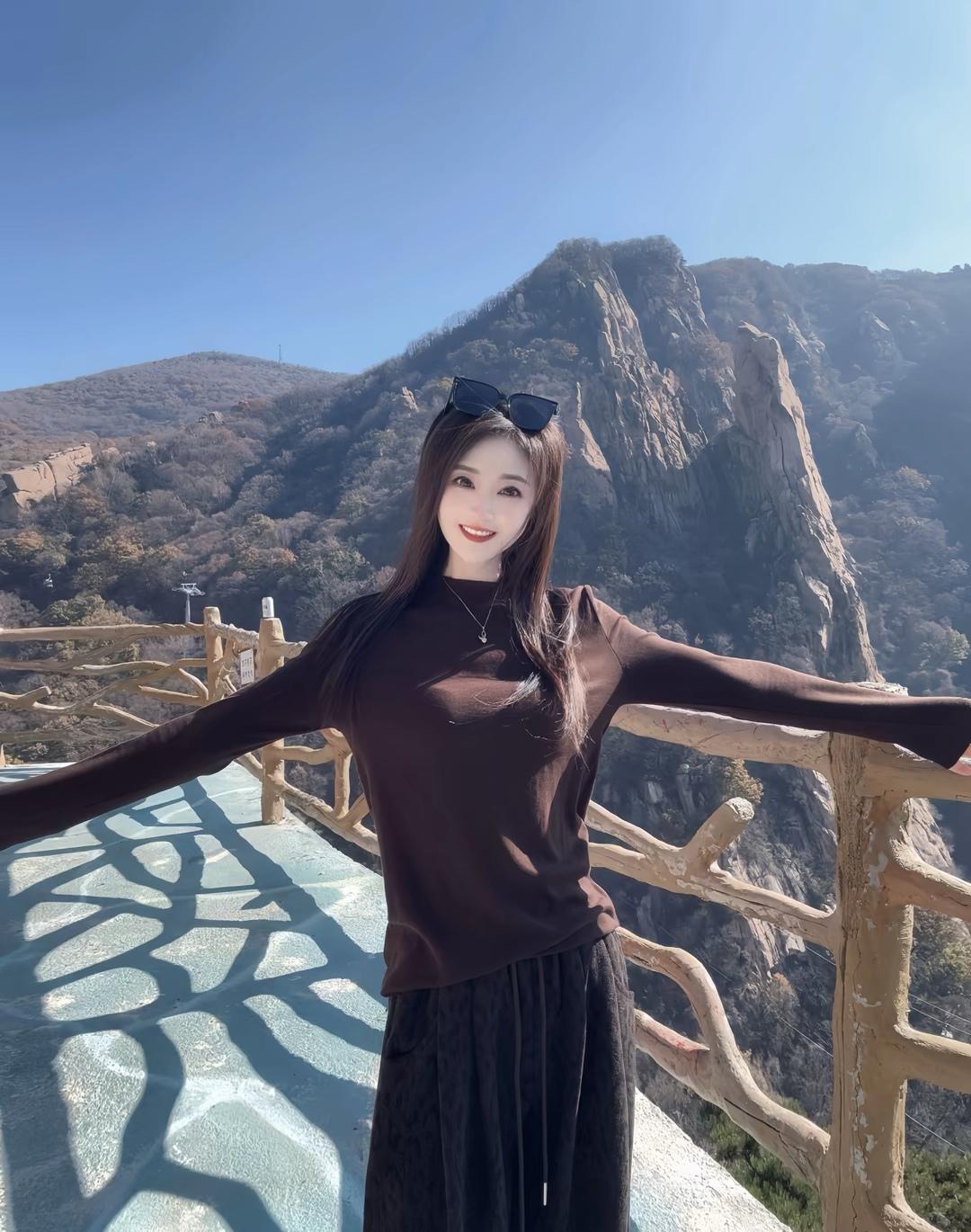 拥抱自然，感受山间清风