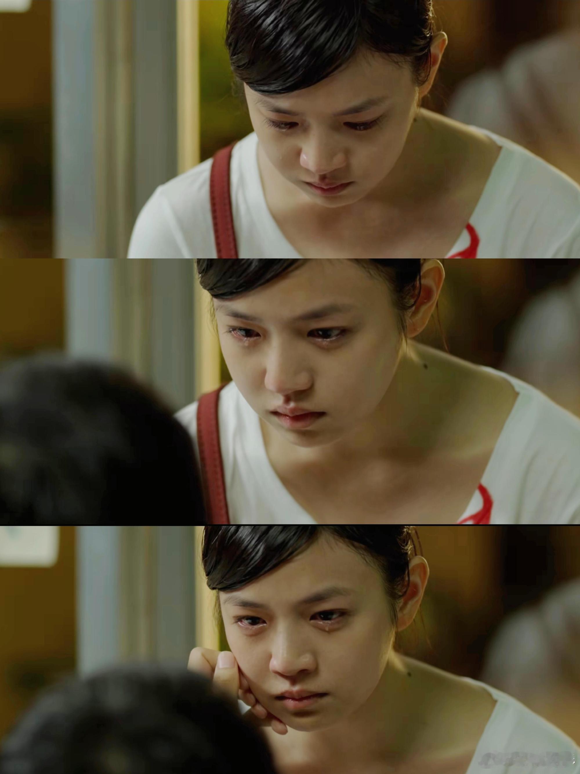 陈妍希这46秒梦回13年前的沈佳宜 一个镜头，仿佛穿越回那些年。她的表演细腻自然