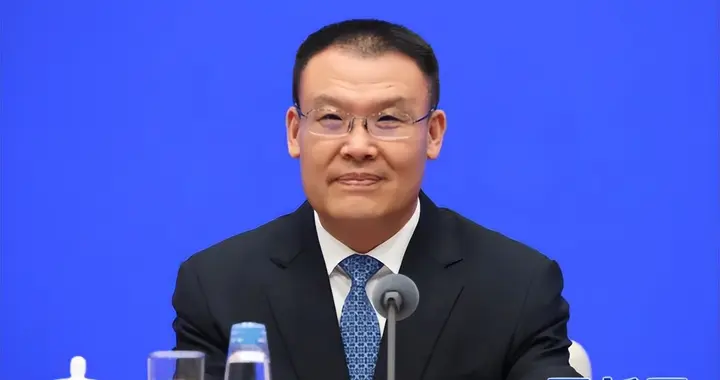 王东伟任安徽省代省长