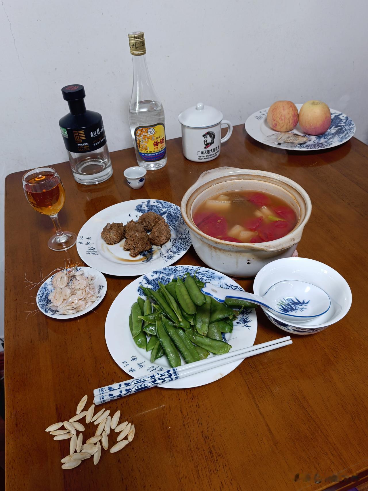 青春无悔，岁月蹉跎。这是我长篇小说（当我们年轻时）的卷首语。小说描写我的同龄人，