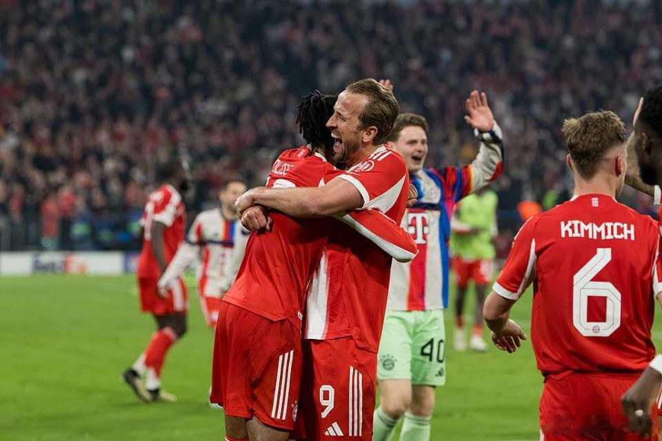 双杀欧冠之王！拜仁破14年魔咒，2.18亿三叉戟剑指四冠王北京时间4月16日凌晨