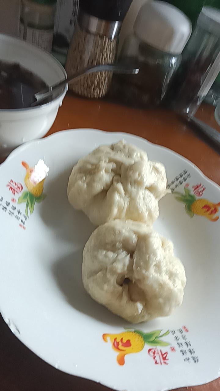 日子的暖，藏在烟火气里。一粥一饭的琐碎，家人闲坐的安稳，就是最实在的幸福。