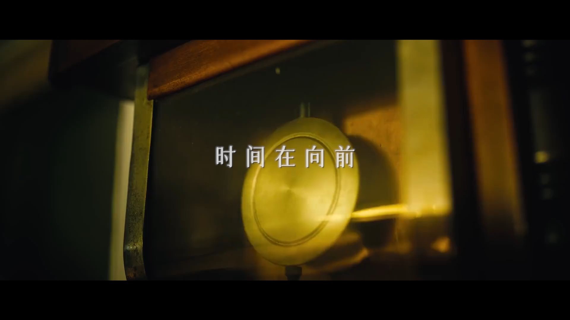 #往前走别回头是给年轻人的松弛指南# 央视重阳晚会预告好适合内耗人缓解焦虑，集合