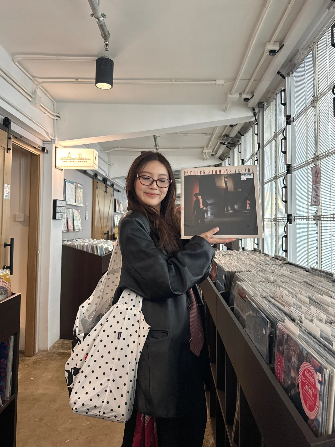 终于来了HK这家黑胶店🎟️◌. ∗