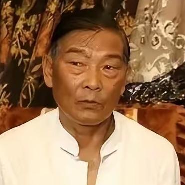 明学昌太没远见了！明家都传到第三代，还不赶紧洗白，落得个一朝倾覆的下场，真是活该