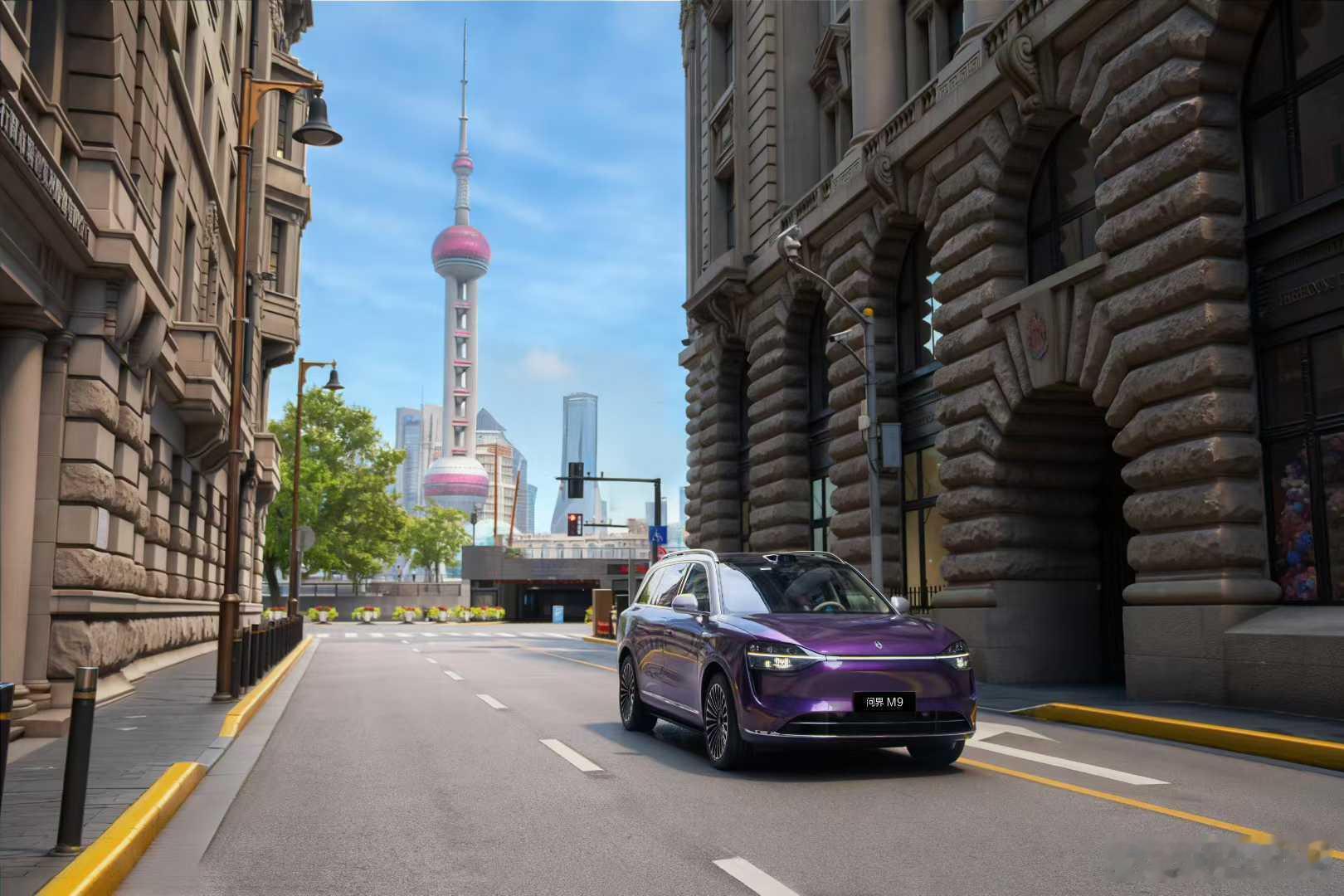 问界四年四款车款款爆款撒贝宁和尼格买提上海尬舞 “干任何行业都要做第一”，余承东