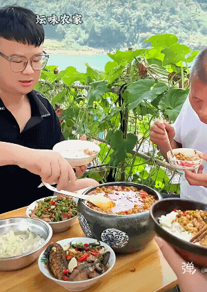 上海人貌似吃不习惯，这玩意吃多了上厕所费力![流泪]