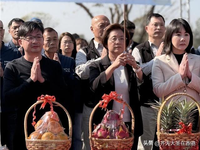 窝里反：谢典霖揭秘谢衣鳯三大桩脚 ，点名柯文哲空降选彰化县长！

彰化县议长谢典