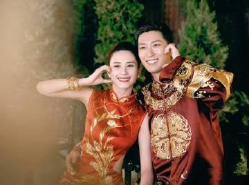 窦骁何超莲：娱乐圈与豪门交织的偶像剧式爱情

在娱乐圈与豪门的交织世界里，窦骁与