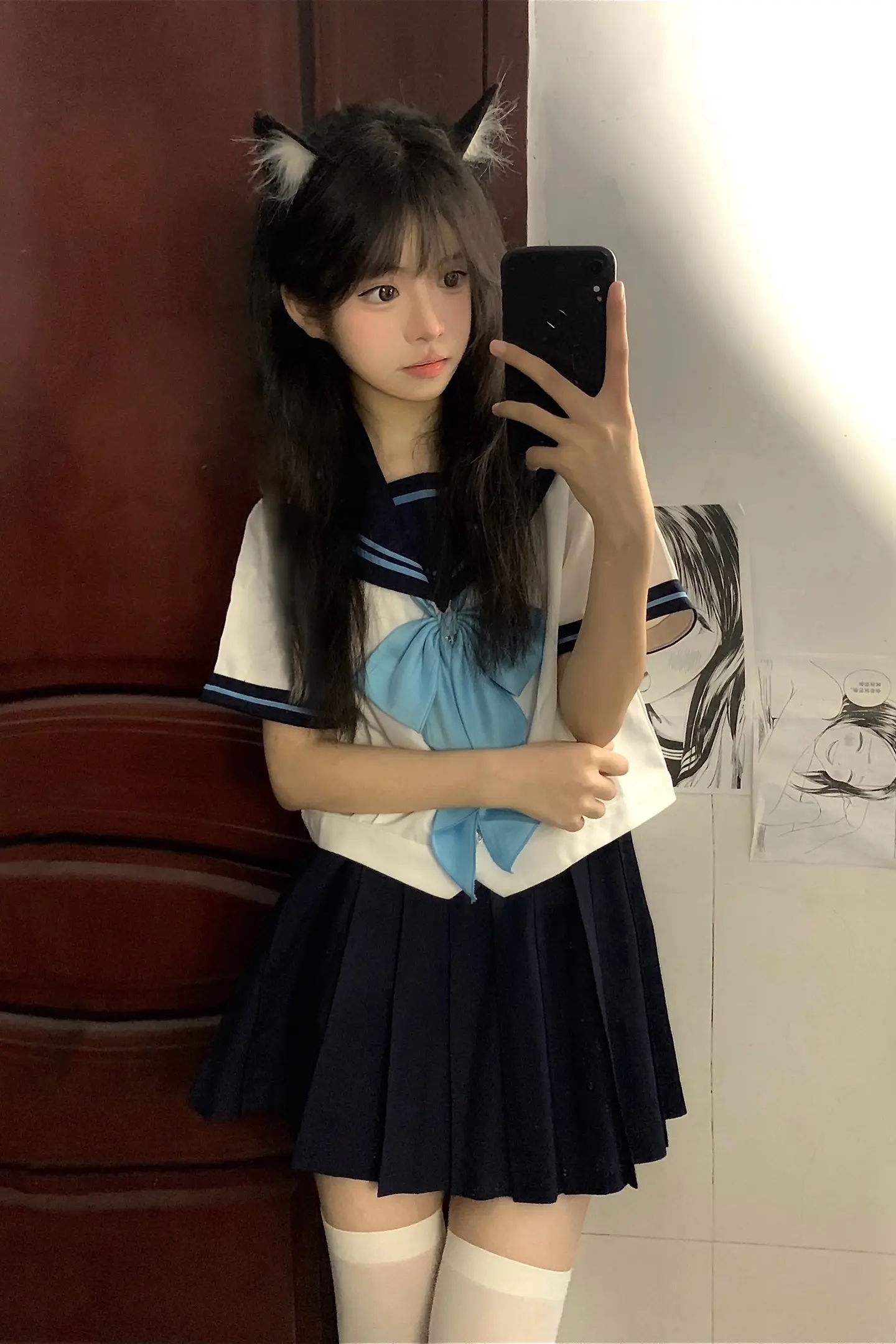 他时好时坏 你炫耀一阵 沉默一阵。