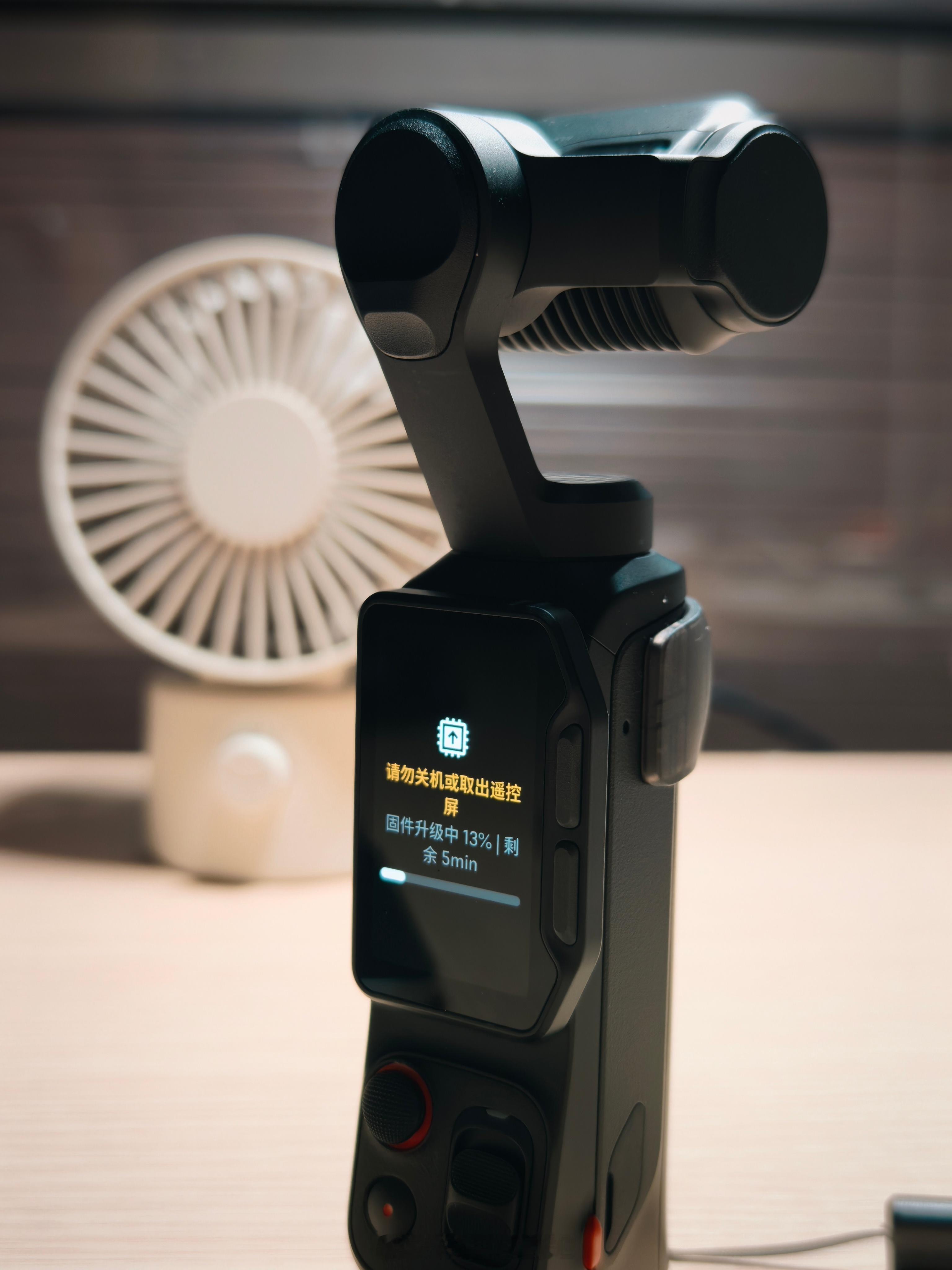 Luna Ultra 到手已经第三次 OTA但更新内容未知不能被大疆知道更新了点