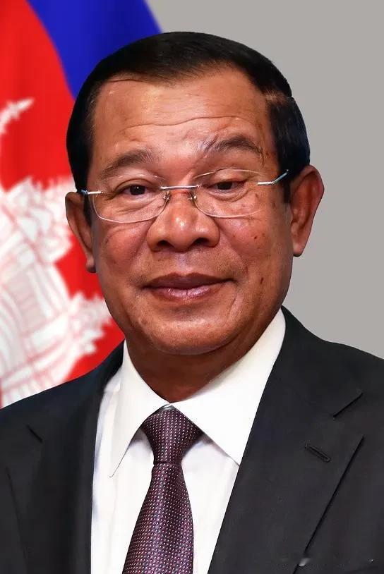 彻底撕破脸了？！
“奉陪到底！是佩通坦先不敬我”，洪森回击他信说。可以说，友谊的