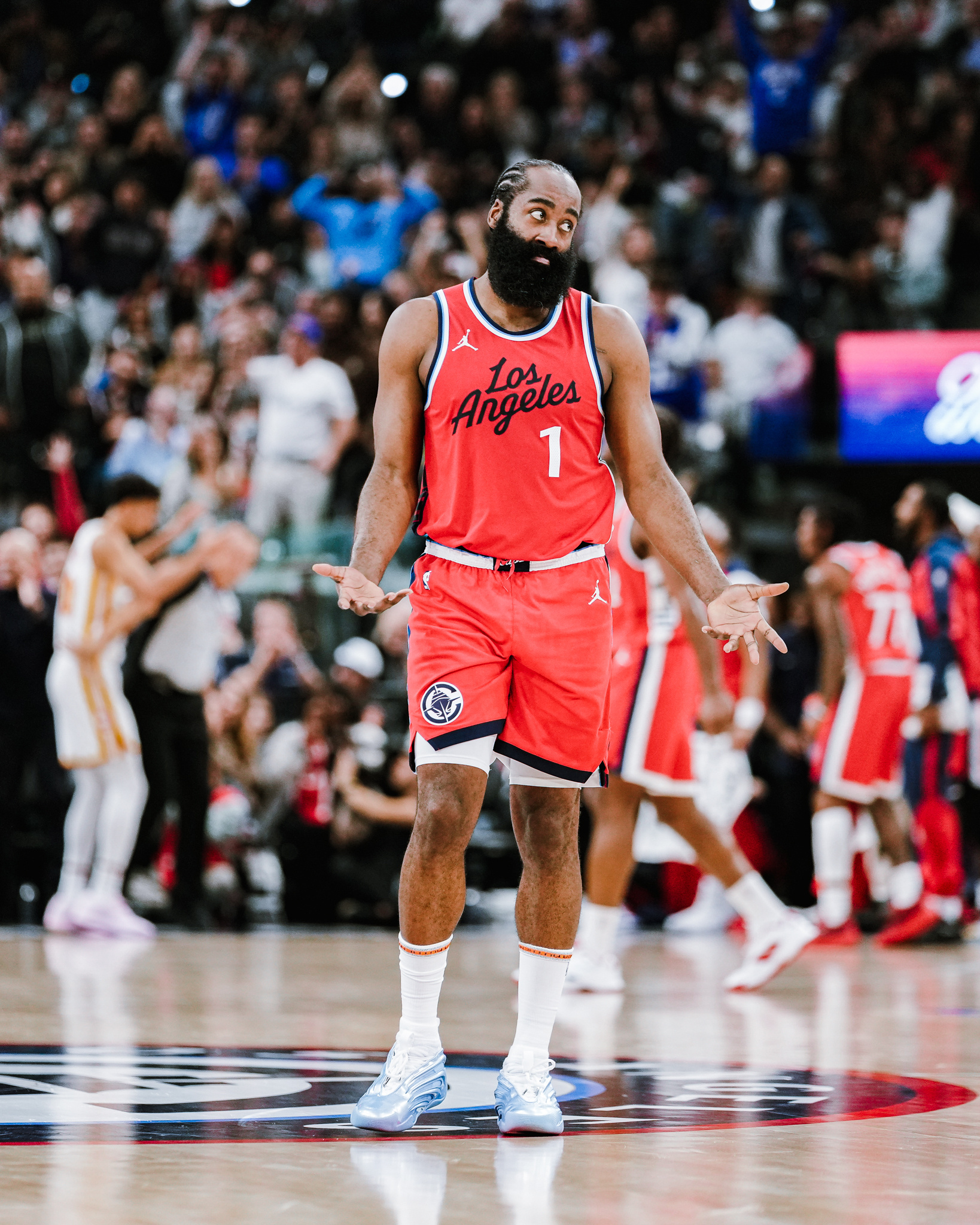 真正的回报，是成长而非结果[加油]晚安[月亮]哈登 ​​​