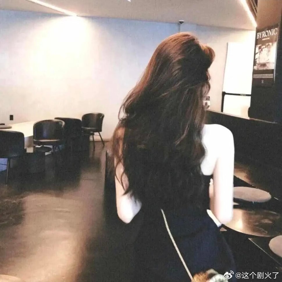 超有氛围感头像。 