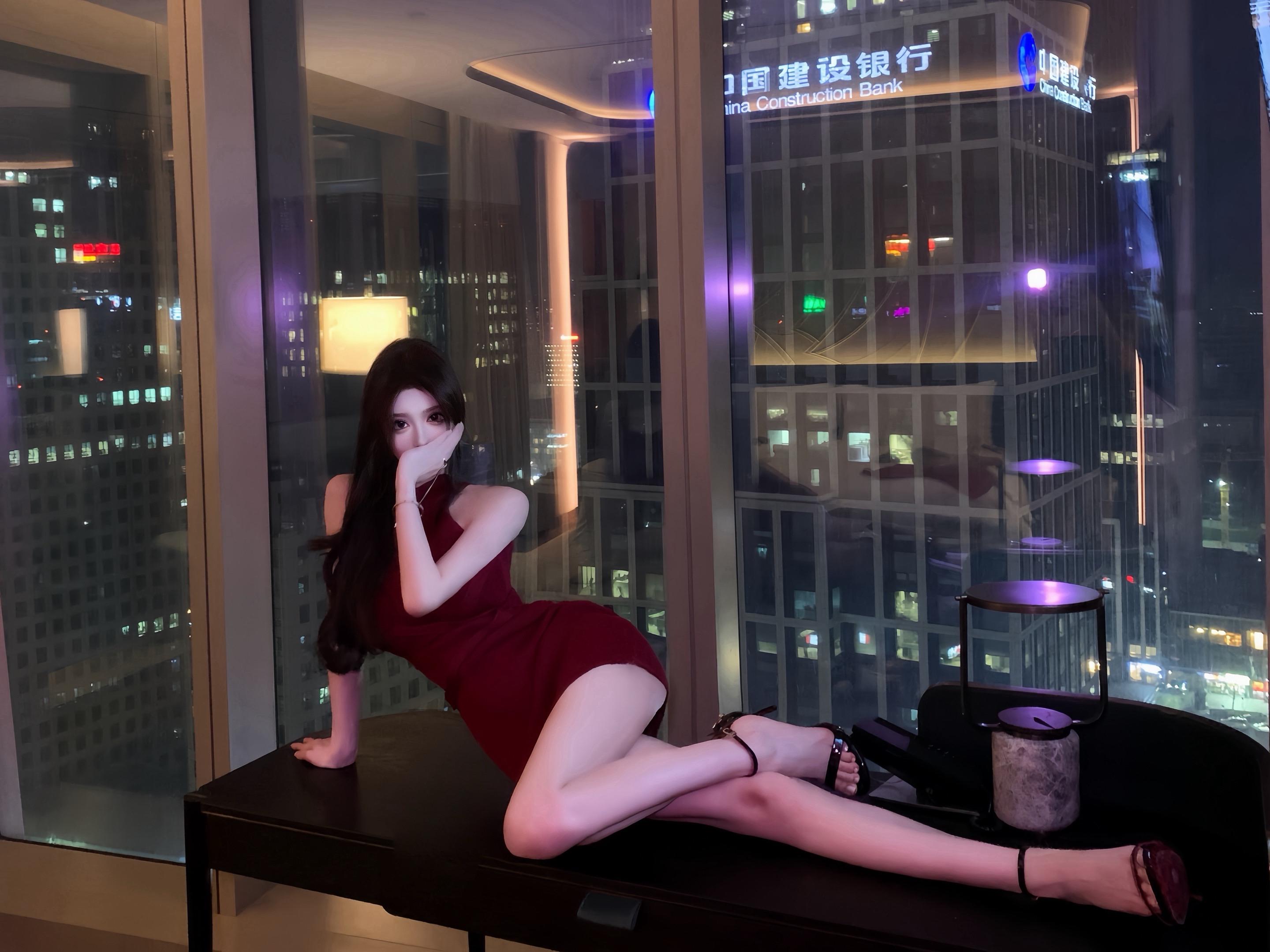 我是个很成熟的人，我做错事情的时候就会道歉。