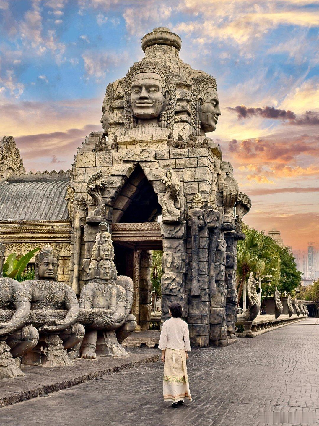 广西不止有山水还有东盟 南宁方特东盟神画里，柬埔寨吴哥窟实景再现让东盟留学生泪目