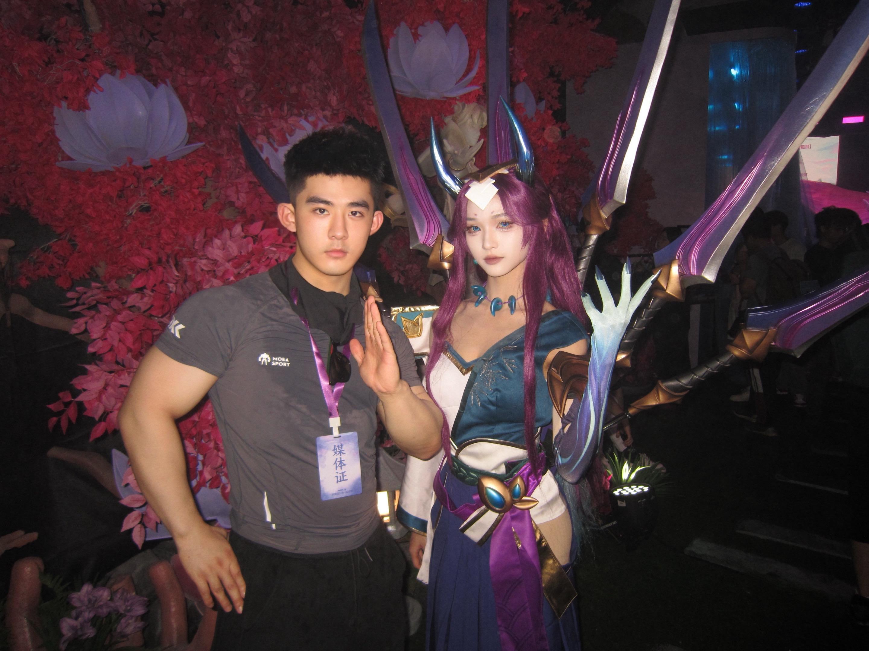 艾欧尼亚昂扬不灭！