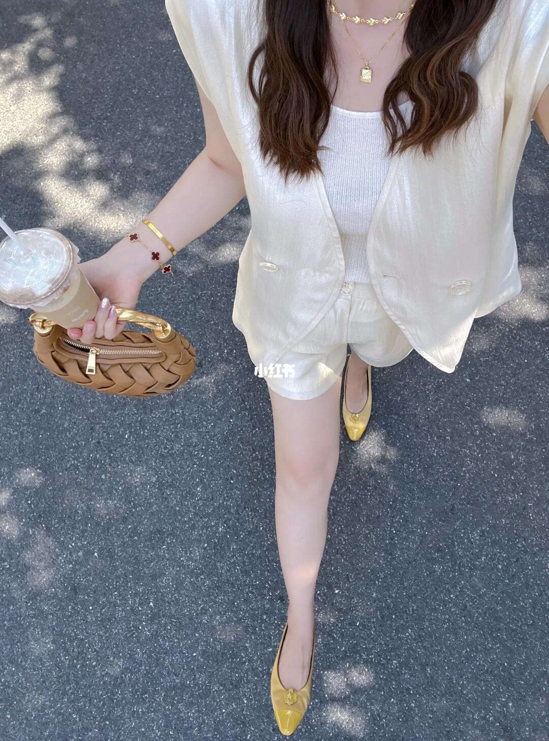 女孩子夏天一定要试试all white｜不要太美！