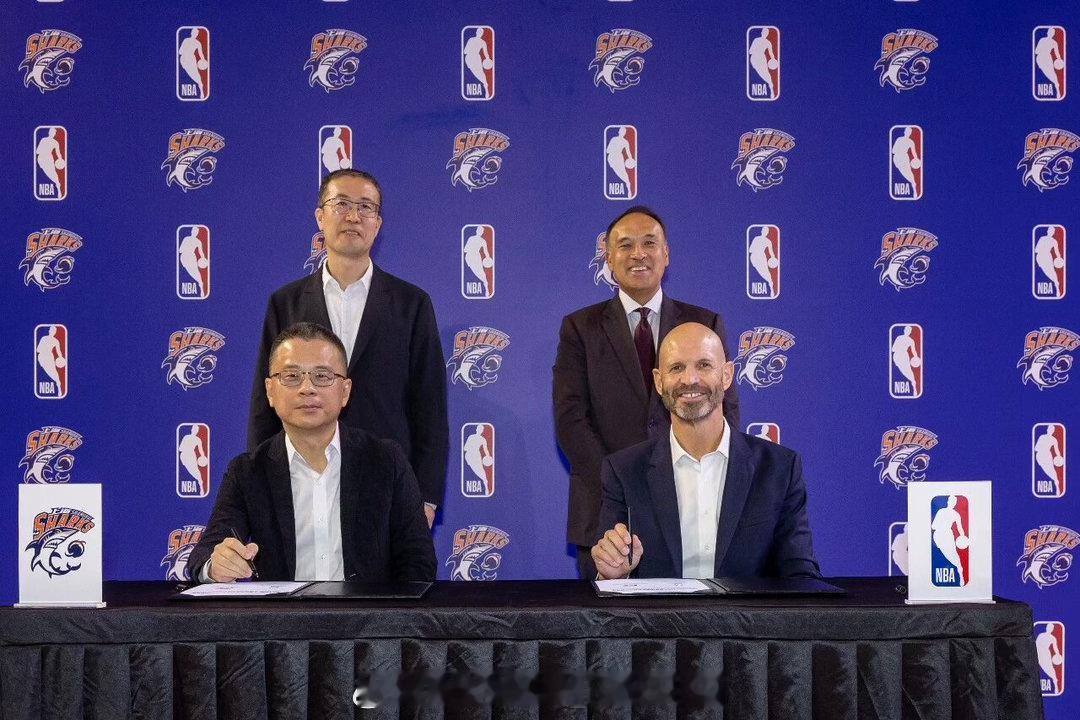 上海久事官宣和NBA宣布达成多年合作，上海久事将站在新的的历史起点上，和NBA进