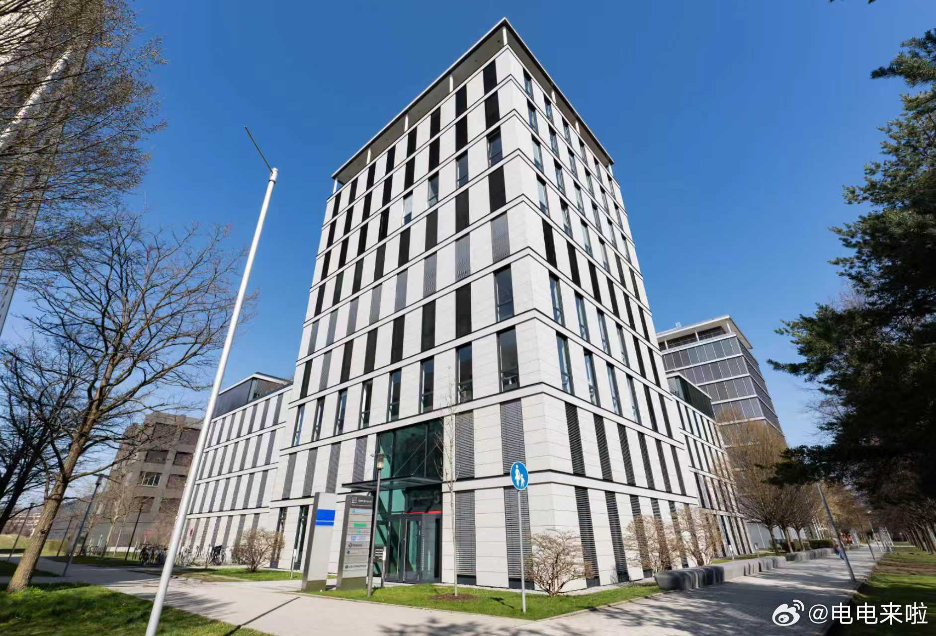 【零跑欧洲创新中心慕尼黑开业，全球化战略再进阶】2026年3月20日，零跑汽车海