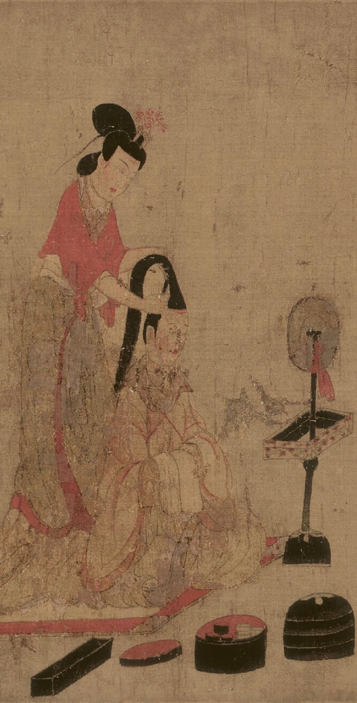 《女史箴图》里的梳妆盒外还有一个长盒，不知道是摹本的缘故还是另有用途，正常来说，