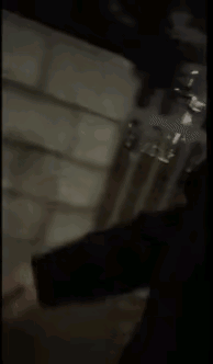 今晚韩国国会门前水泄不通！！！
尹锡悦瑟瑟发抖在给拜登打电话！！！
快讯：美国白