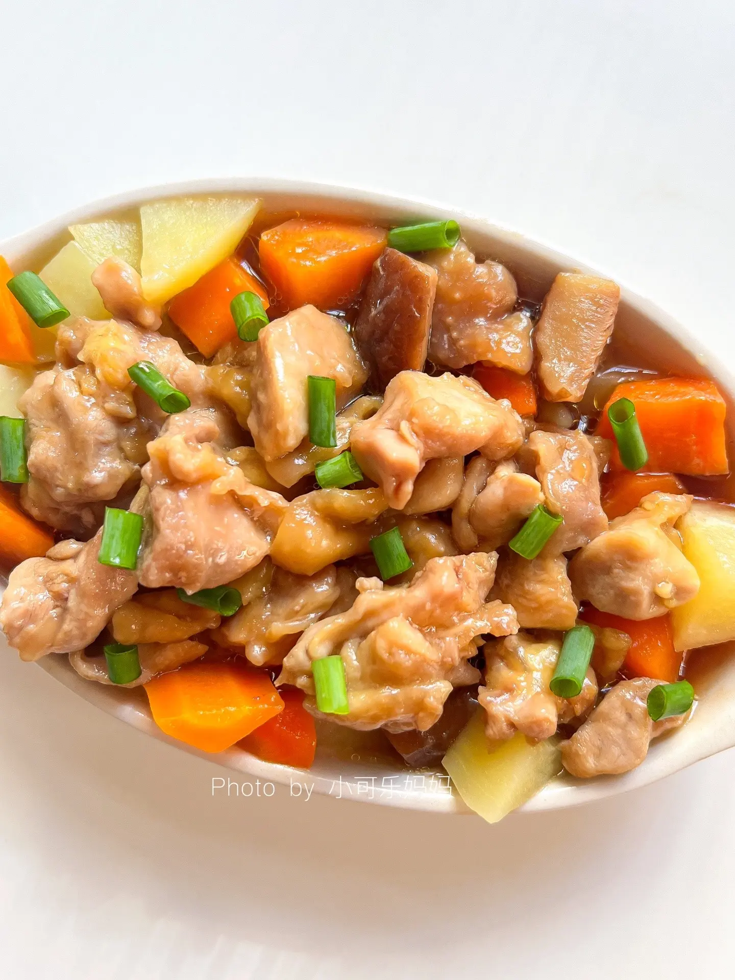 时蔬蒸鸡腿🍗鲜香浓郁 嫩滑入味好吃。鸡腿的这个做法，你们一定要试试...