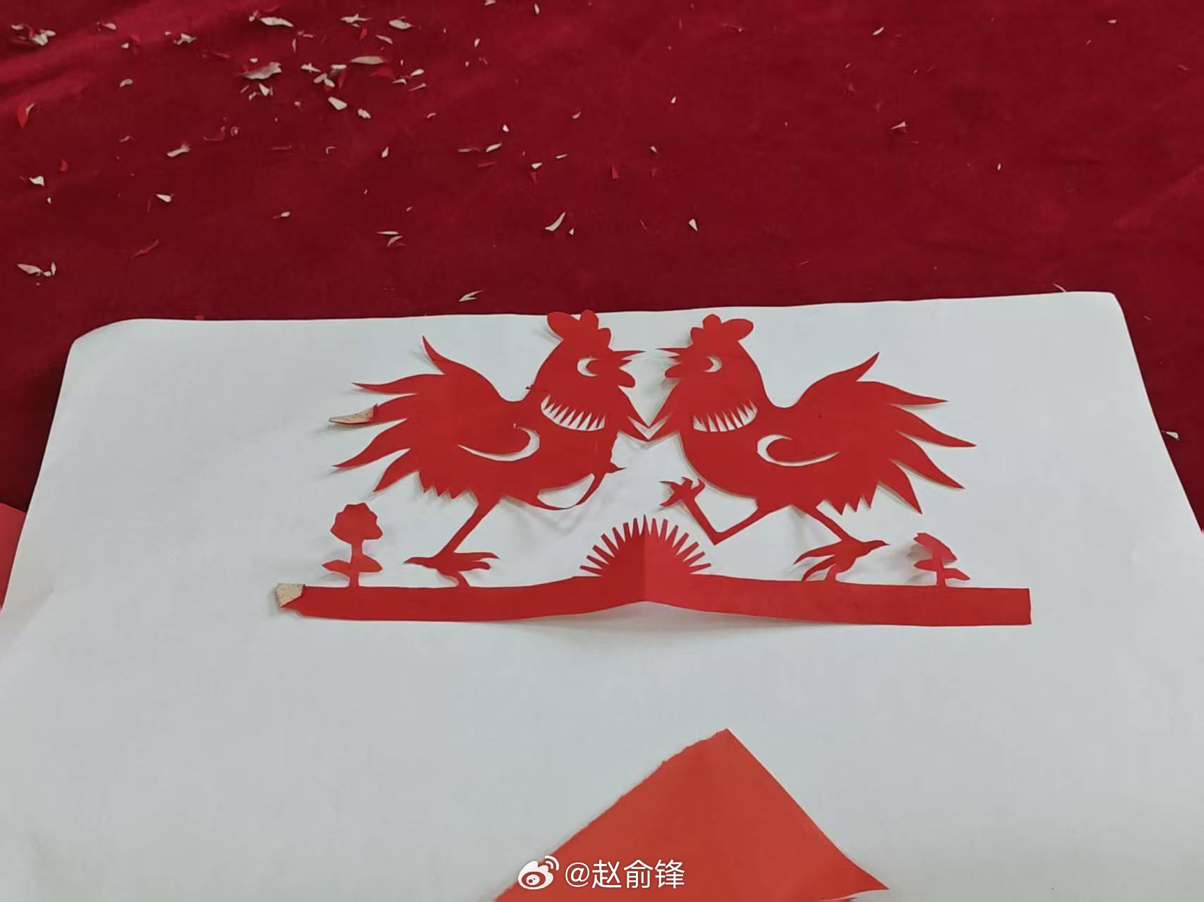 三下乡社会实践【巧手裁纸承非遗，青年研学探匠心】为传承中华优秀传统文化，深化非遗