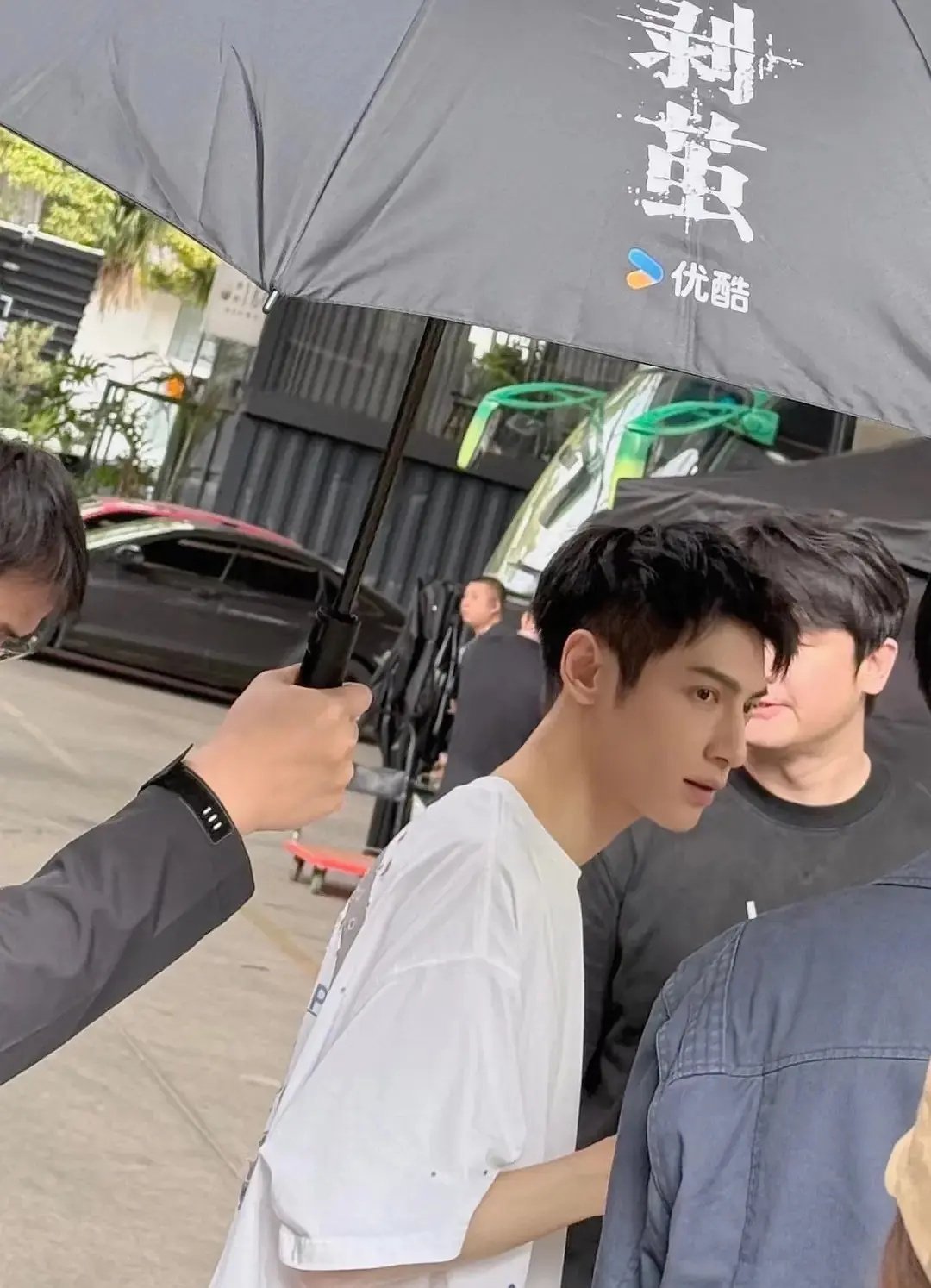 罗云熙最近颜值回春了，真的很替他高兴 ​​​