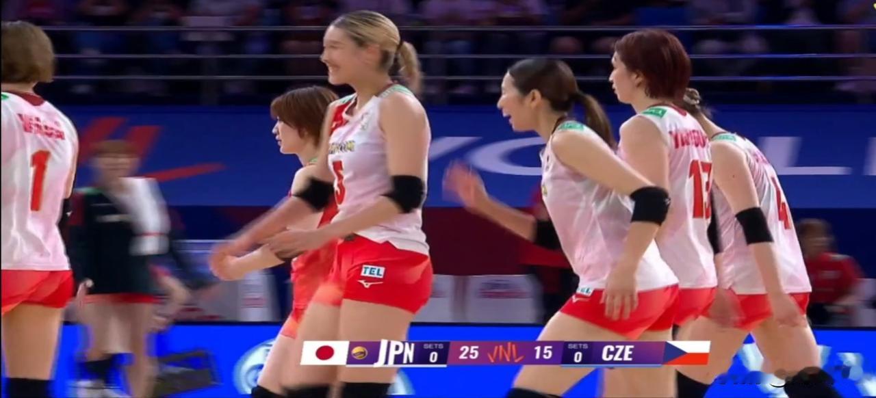 直播中世联赛🇯🇵女排对阵🇨🇿女排
        第一局🇯🇵女排25