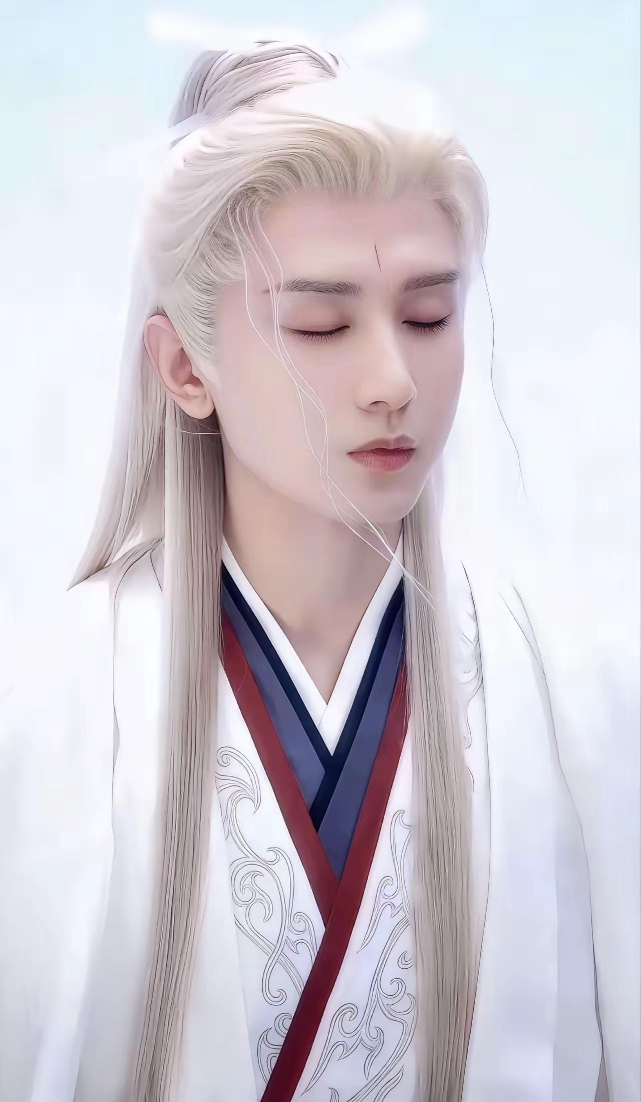 成毅是以演技圈粉，但颜值越看越好看的那种，他的长相让人看了非常舒服