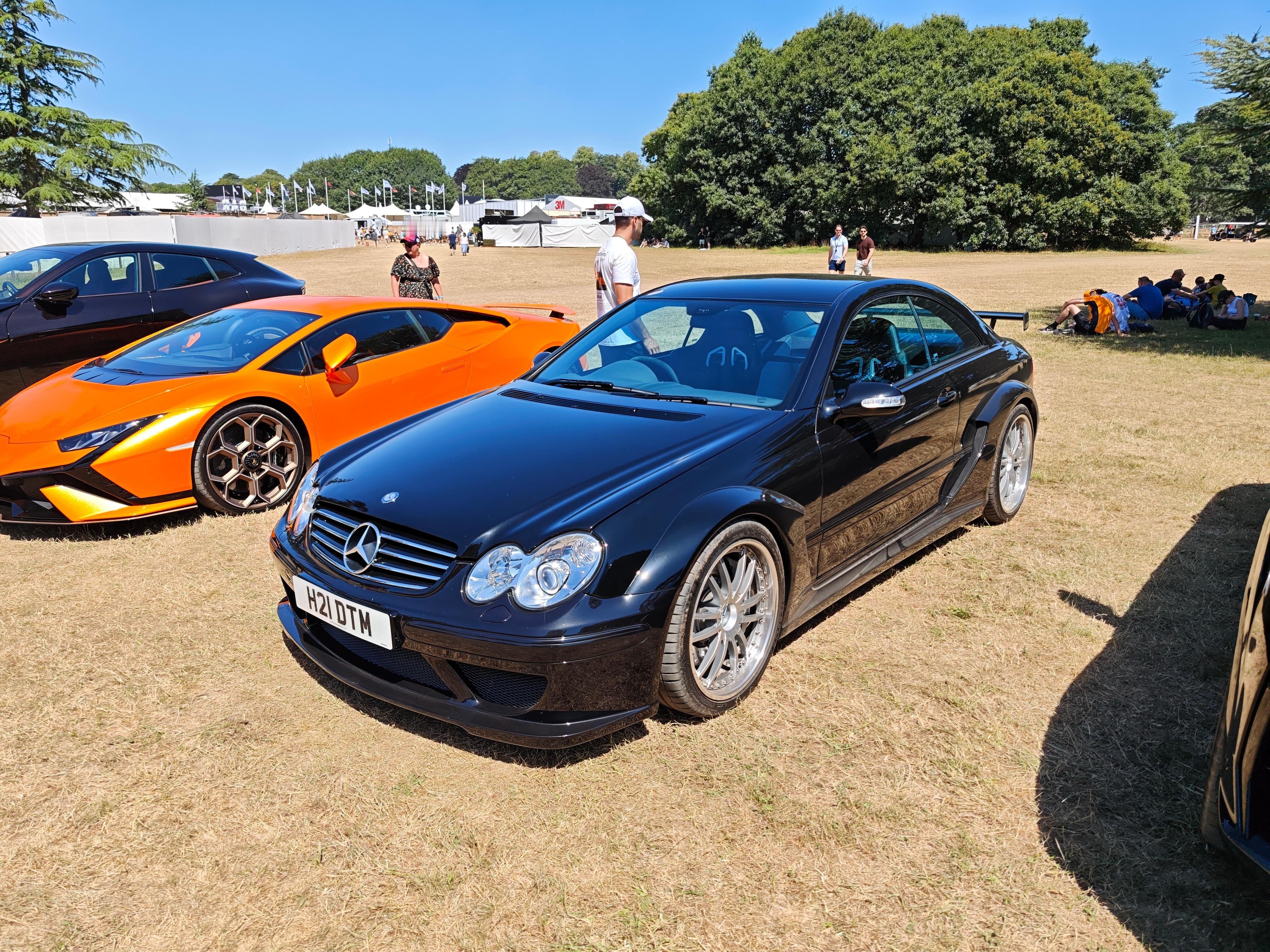 两款顶级的奔驰CLK，CLK DTM以及CLK63 AMG Black Seri