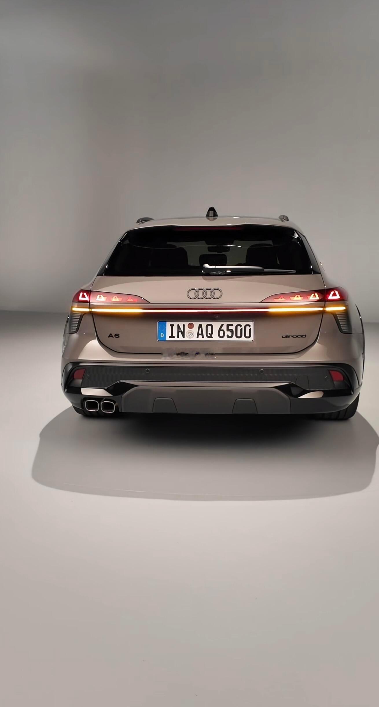 全新奥迪A6 allroad，最懂造旅行车的车厂出手，大家觉得怎样，3.0t加电
